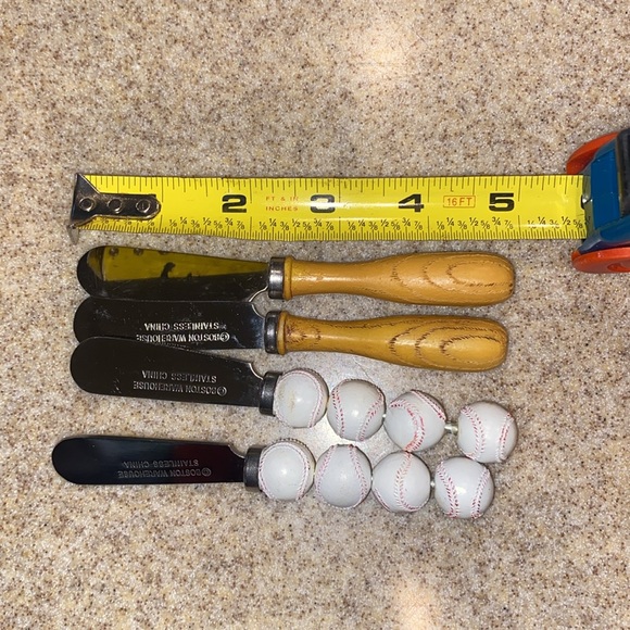 Baseball set of four cheese ball knives- Never Used - Picture 3 of 3